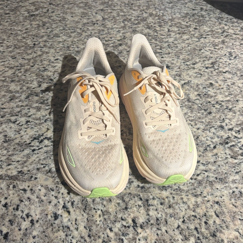 Hoka Clifton 9 - Picture 2 of 6